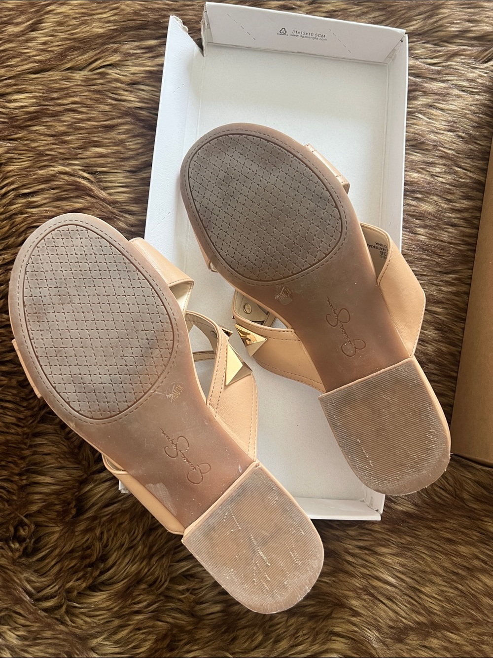 Jessica Simpson Sandals - Picture 5 of 6